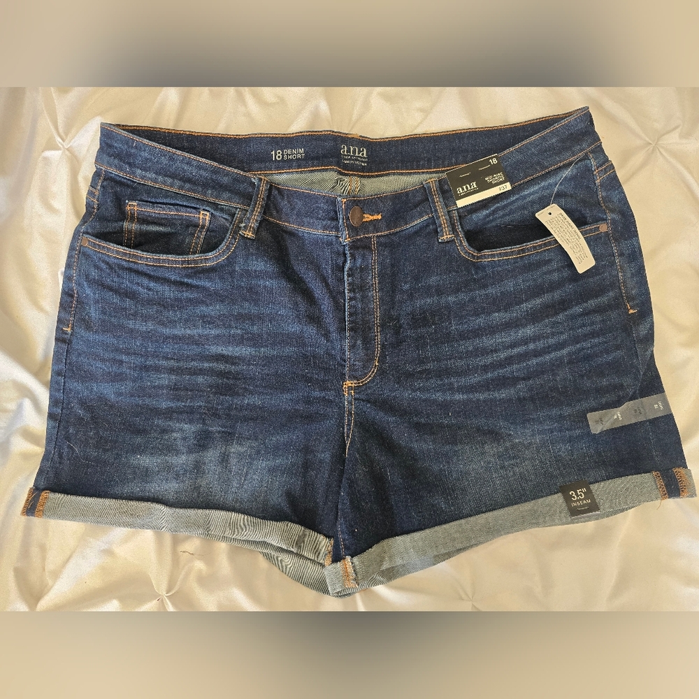 NWT a.n.a Women's Jean Shorts - Dark Blue Size 18, 3.5" Inseam